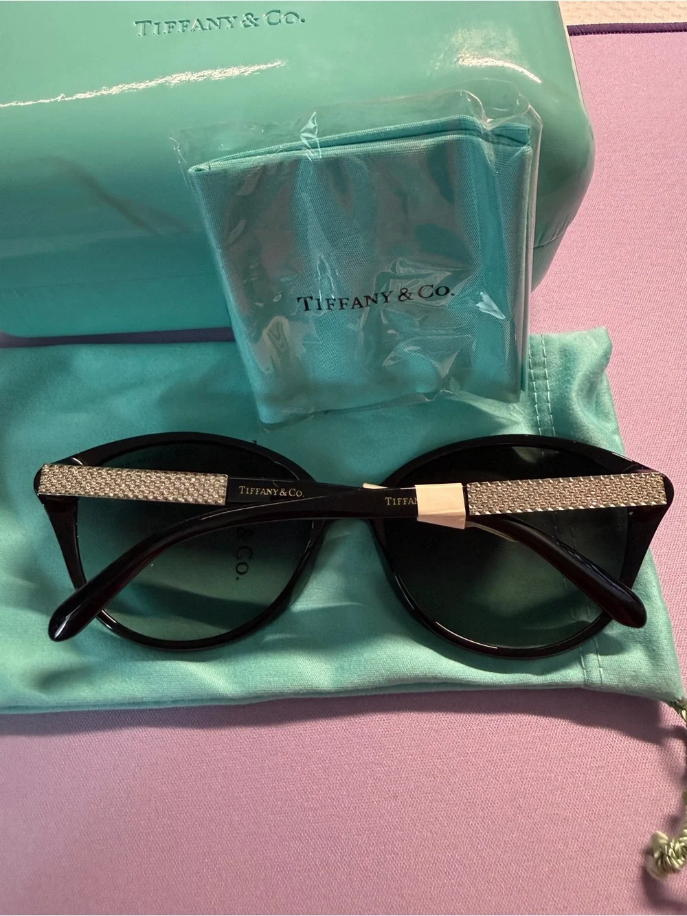Tiffany & Co. Women's Black Oversized Sunglasses with Tiffany Blue Case